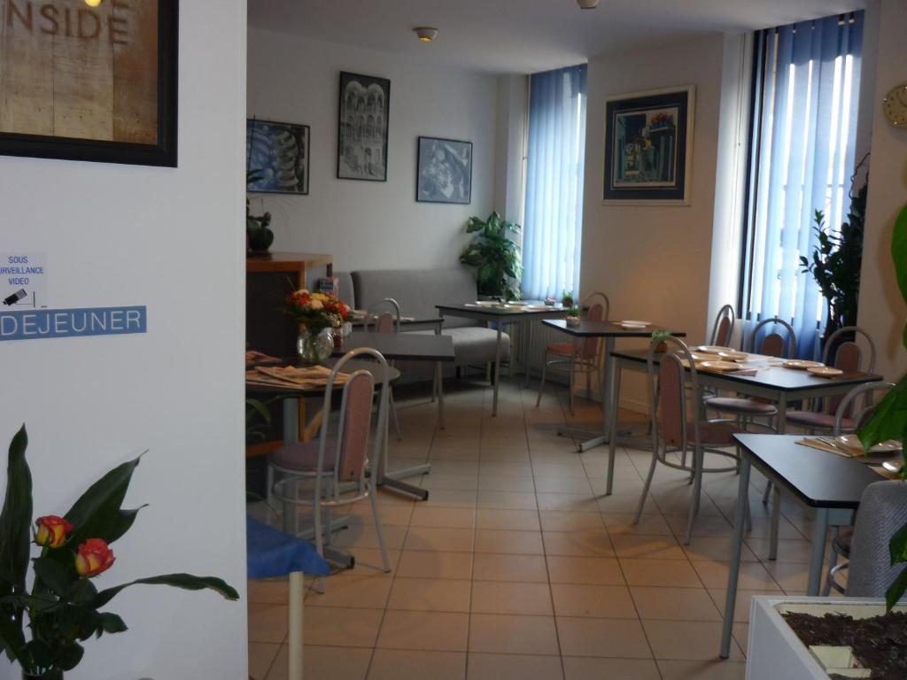 Hotel Entre 2 Mers Proche Bordeaux Carbon-Blanc Екстериор снимка