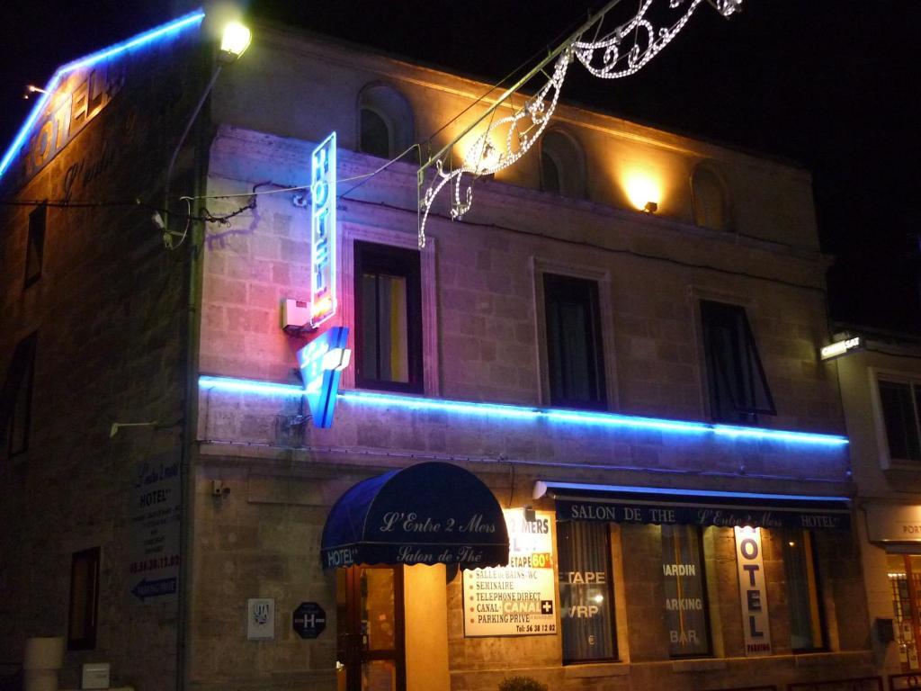 Hotel Entre 2 Mers Proche Bordeaux Carbon-Blanc Екстериор снимка