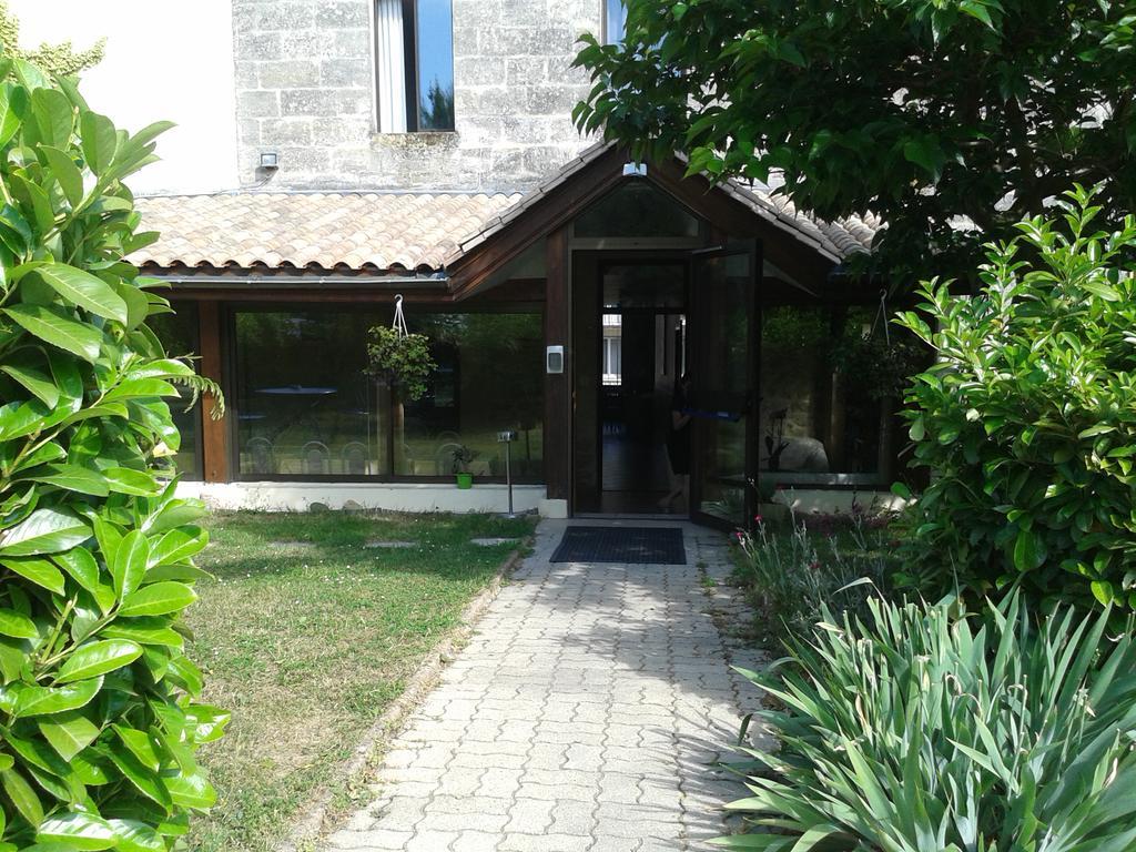 Hotel Entre 2 Mers Proche Bordeaux Carbon-Blanc Екстериор снимка